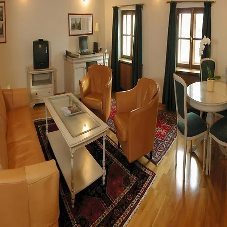 Отель Rezidence Lundborg 4*